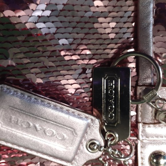 #13838 PINK COACH POPPY SEQUIN PURSE XL/SUPER RARE - Picture 4 of 7